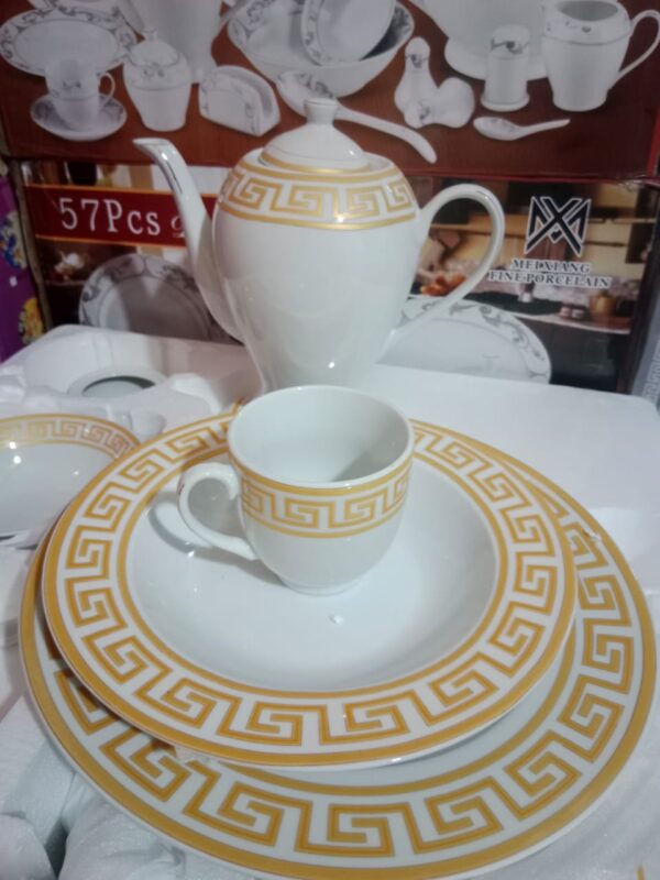 Dinner Set (57 pieces)