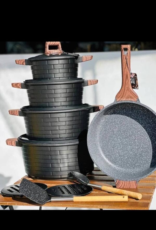 Pots
