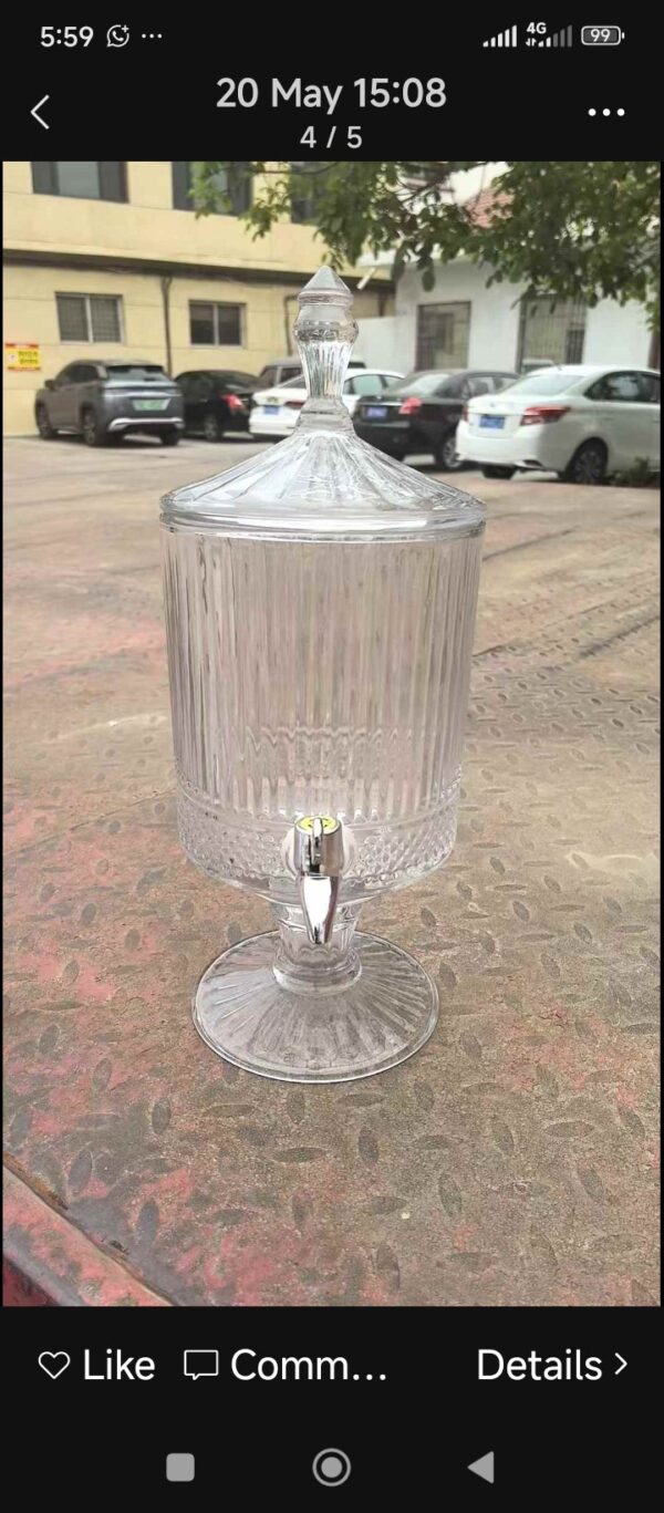 Juice dispenser